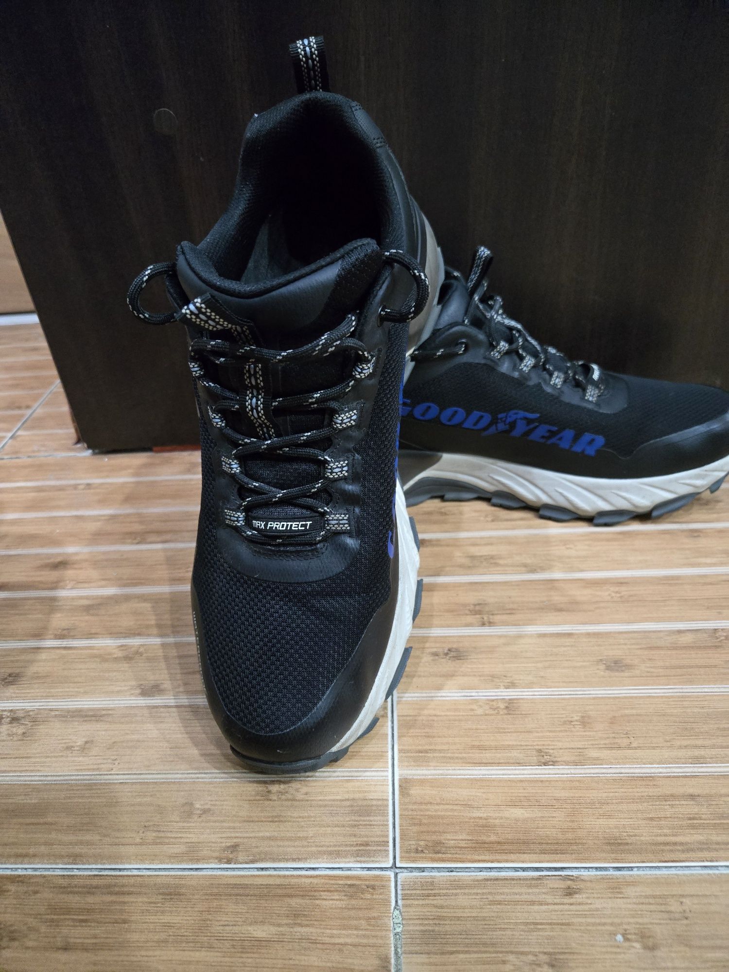 Мъжки спортни обувки Skechers