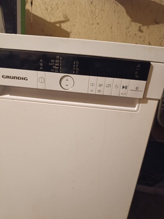 Съдомиялна Grundig