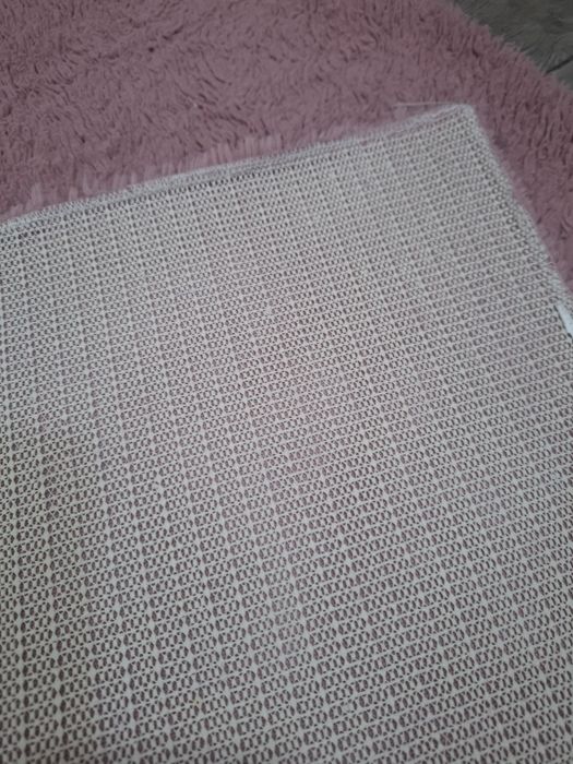 Декоративни противохлъзгащи  пухкави килимчета ,розови,размер 70/125см