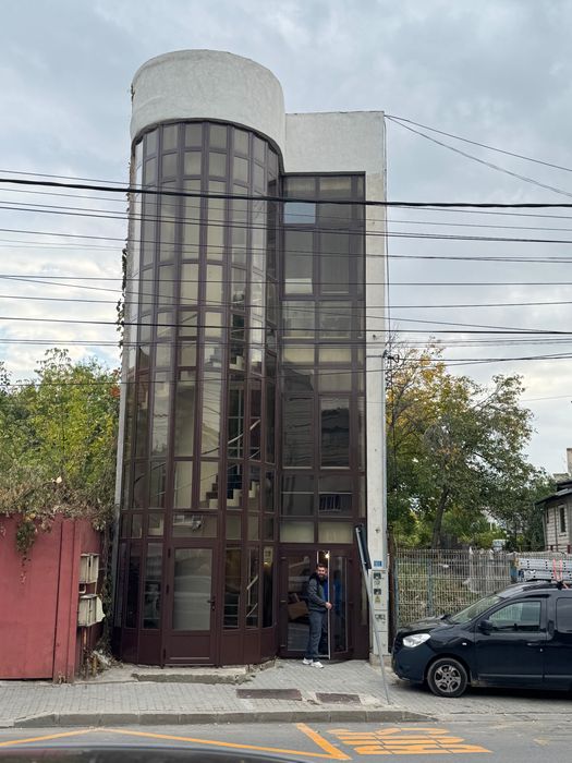 Spațiu comercial de închiriat – Strada Unirii | 140 mp + terasă 30 mp