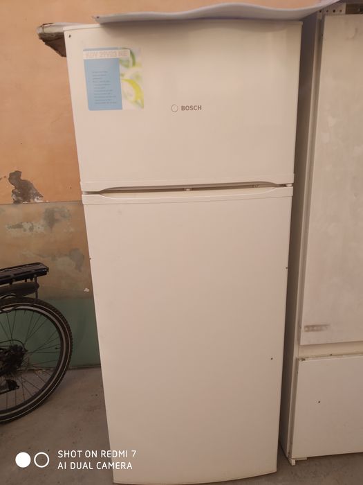 Холодильник BOSCH