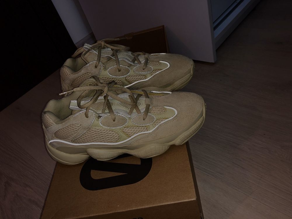 adidas Yeezy 500 Super Moon Yellow  size: 40 2/3