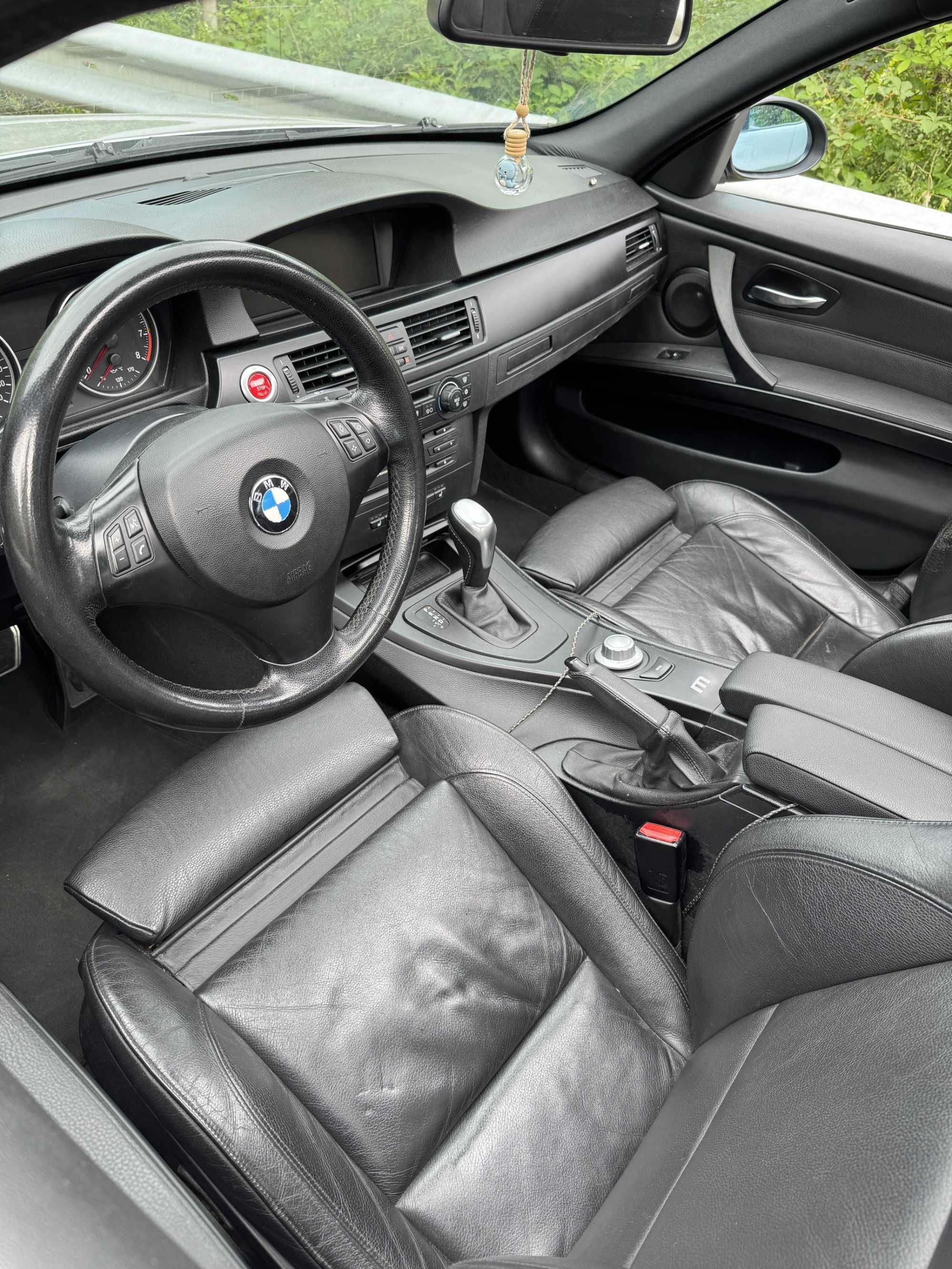 2005 BMW E90 325i