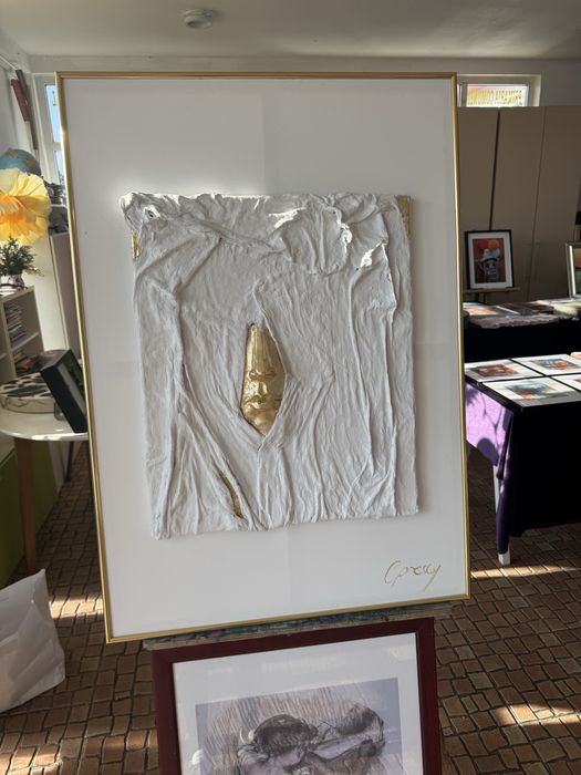 Tablou sculptural cu foita de aur