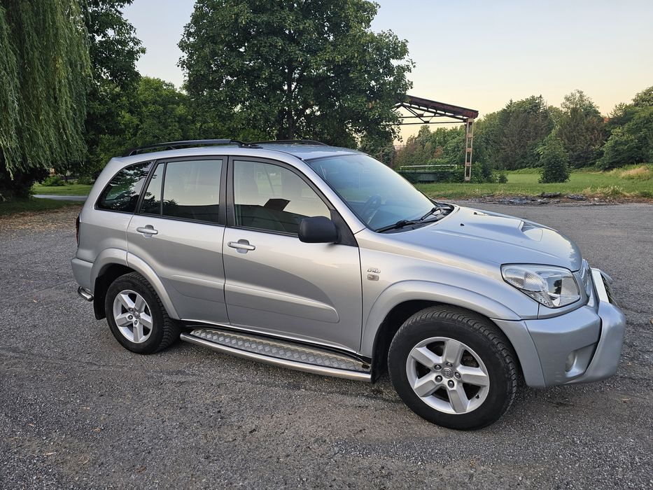 Toyota RAV 4 2.0 16V D-4D