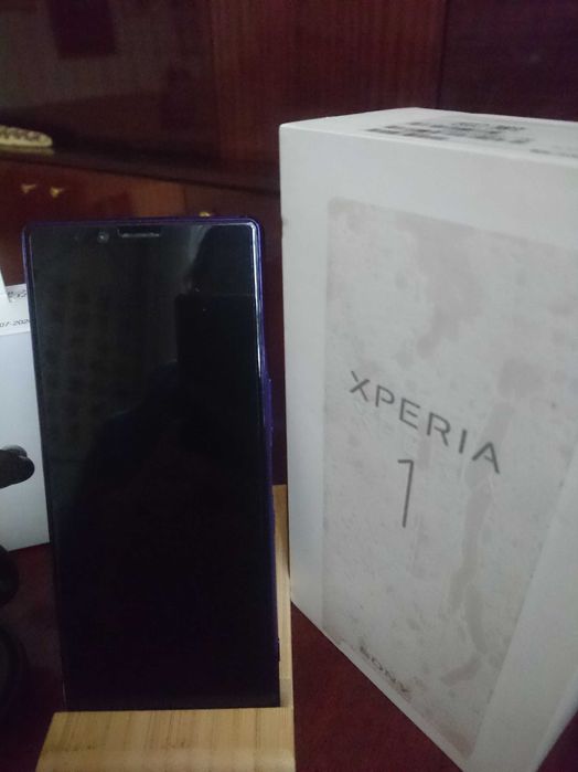 Телефон Sony Xperia 1
