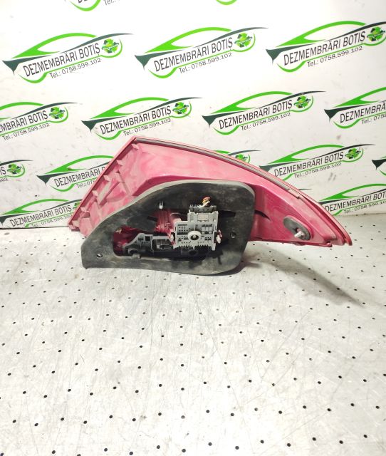 Lampa / Tripla stop stanga pe aripa 601123L Mercedes-Benz C-Class W20