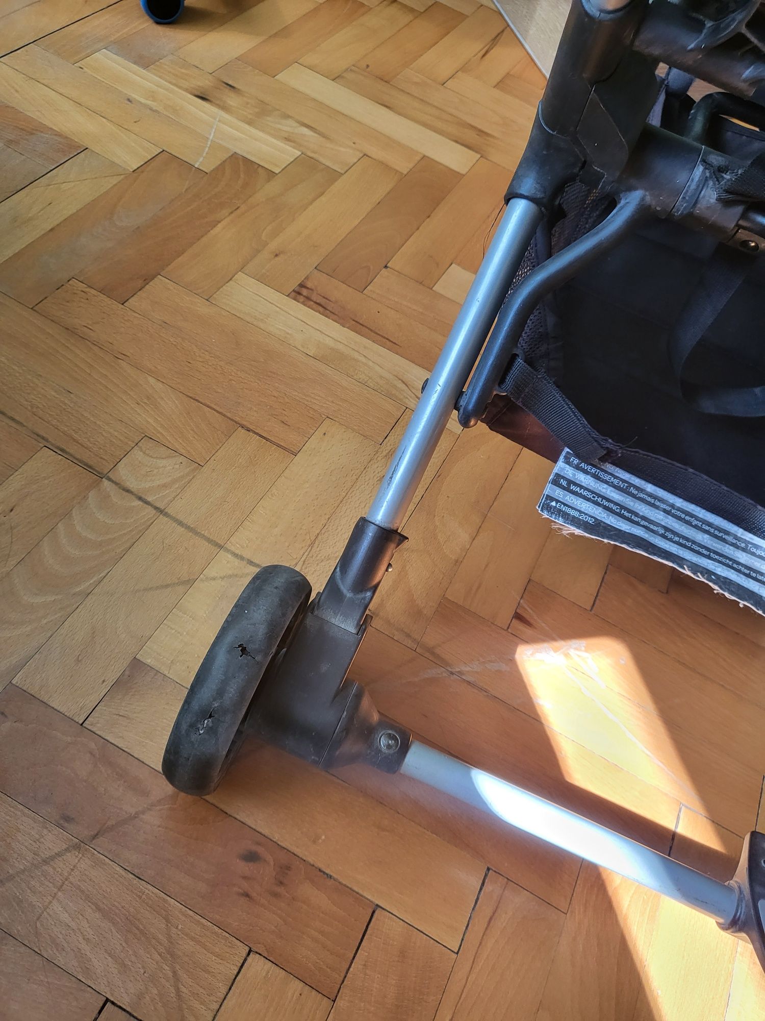 Бебешка количка Maxi cosi