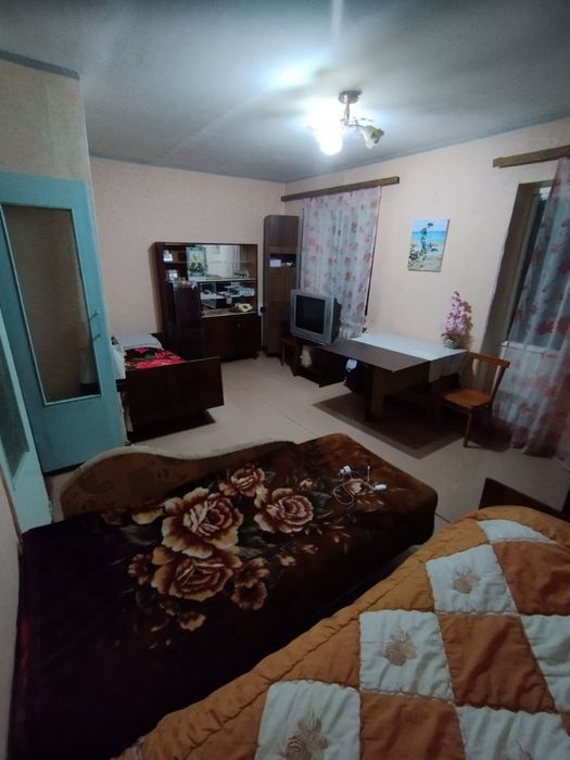 Продажа 1/4/4 квартира в Мирзо  Улугбекский  р -он