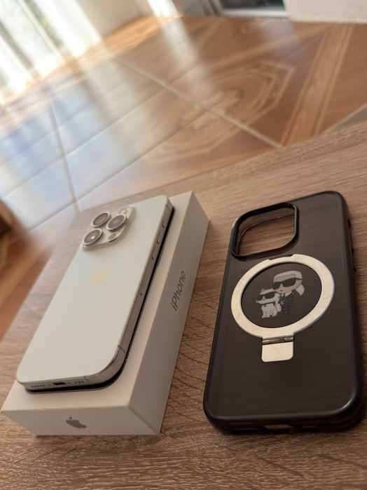 iPhone 15 Pro White TItanium