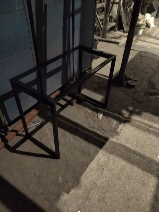 Подставки под столешницы