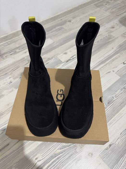 UGG W Classic Dipper