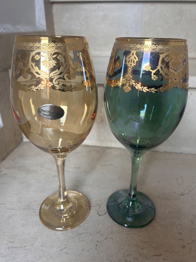 Комплект златни чаши