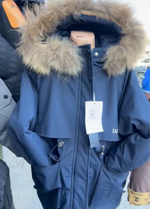 Продам куртку новый