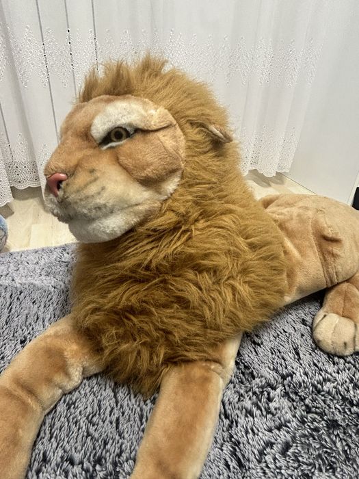 Leu de plus gigantic