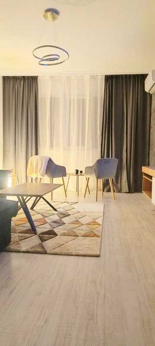 Дава се под наем Тристаен апартамент в Бургас, Лазур - 70 кв.м за 500 € - Снимка #1