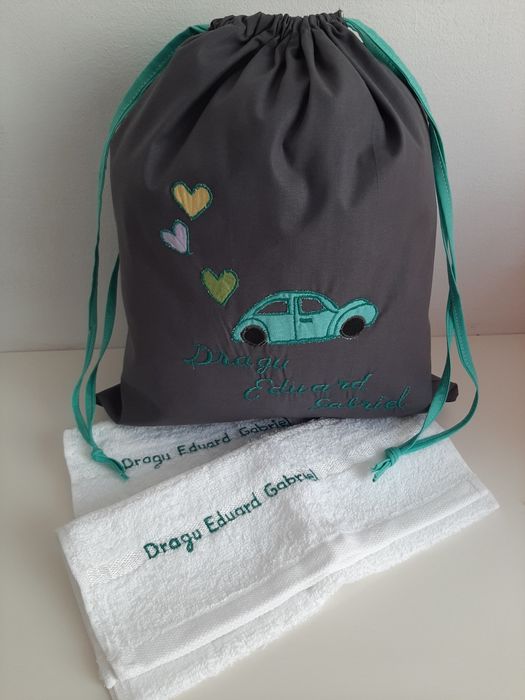 Un saculet de gradinita si doua prosoape