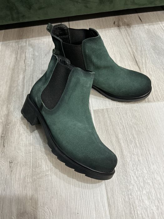 Botine Benvenuti noi + Bocanci Deichmann marimea 39