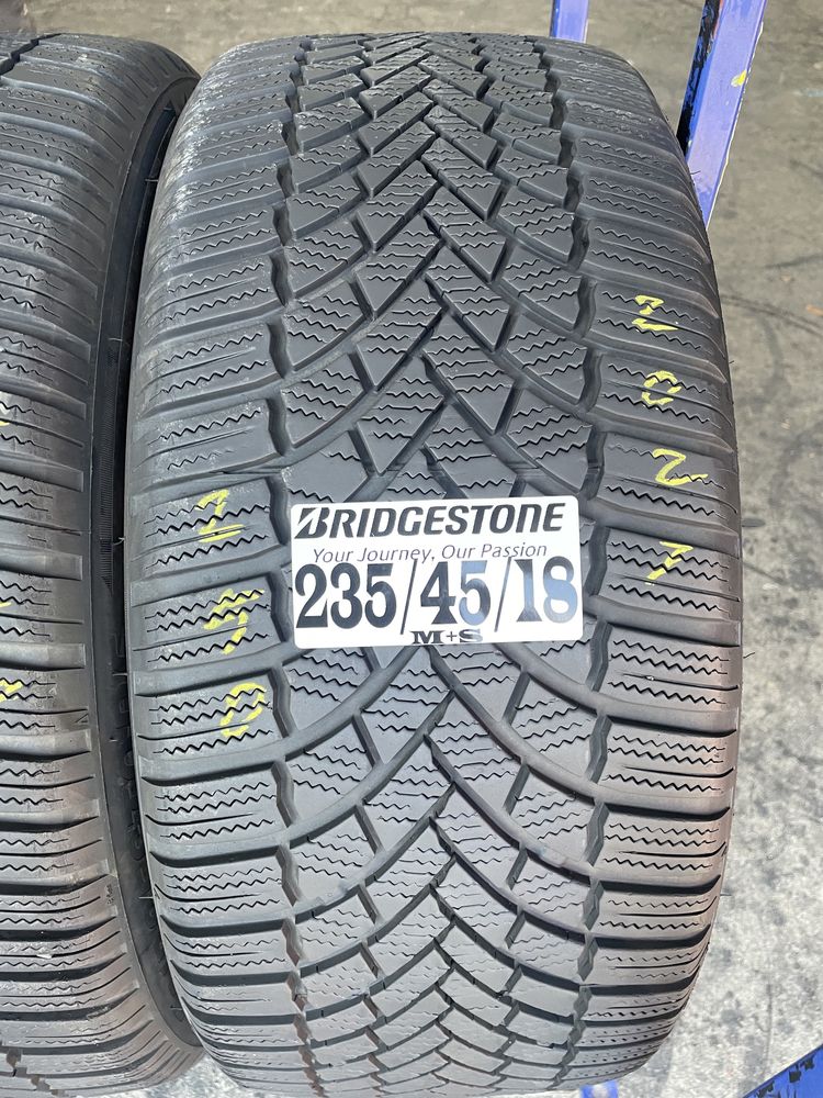 235/45/18 Bridgestone M+S