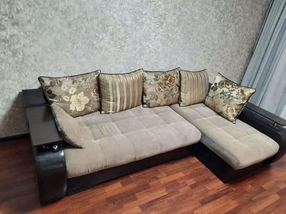 Диван угловой белорусского производства