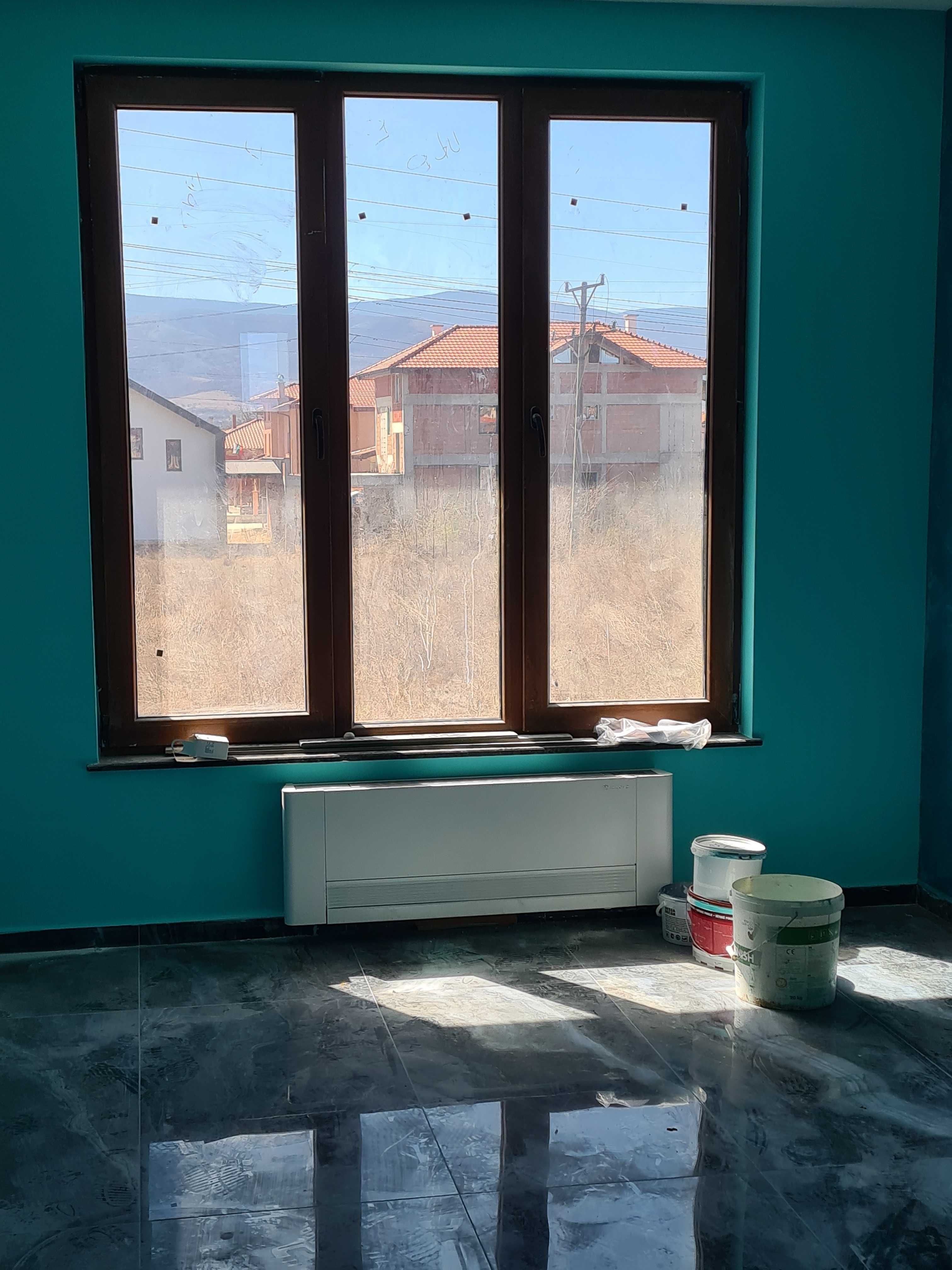 Продава се Двуфамилна жилищна сграда със РЗП 470 кв.м.