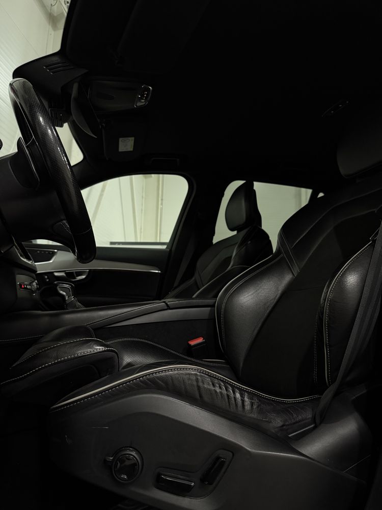 Volvo XC90 R-Design Tva Deductibil Livrare Detailing