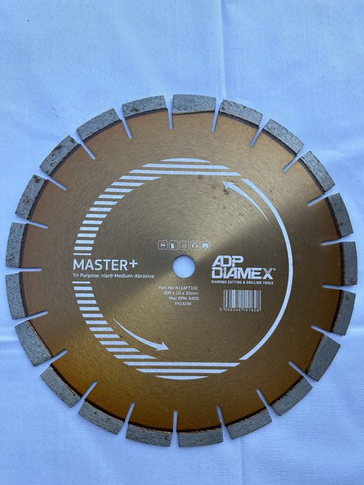 Disc diamantat / panza diamantata 300 mm