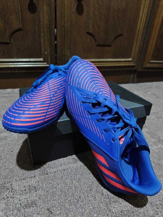Pantofi de fotbal adidas PREDATOR EDGE.4 IN SALA, nr. 42 2/3