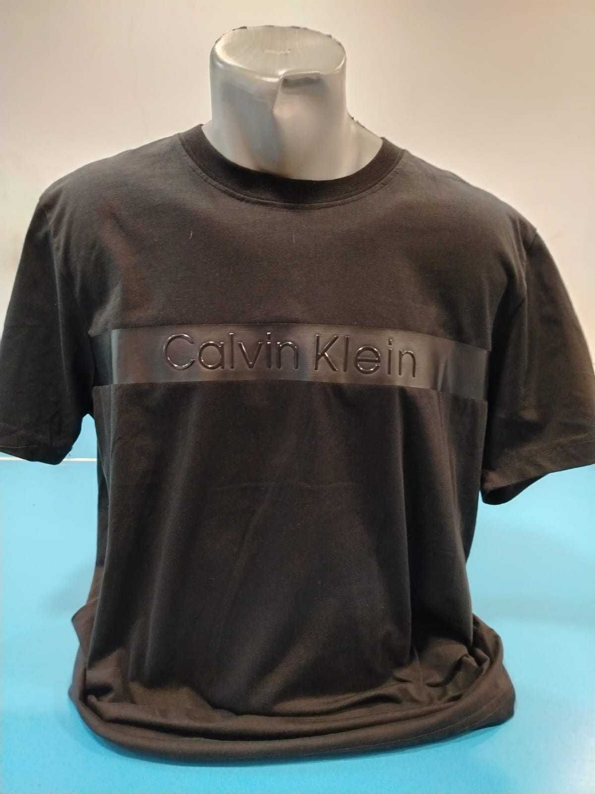 Tricouri Calvin Klein