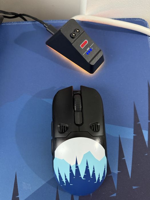 Mouse Tastatura si Mousepad QWERTYKEY Carpathian