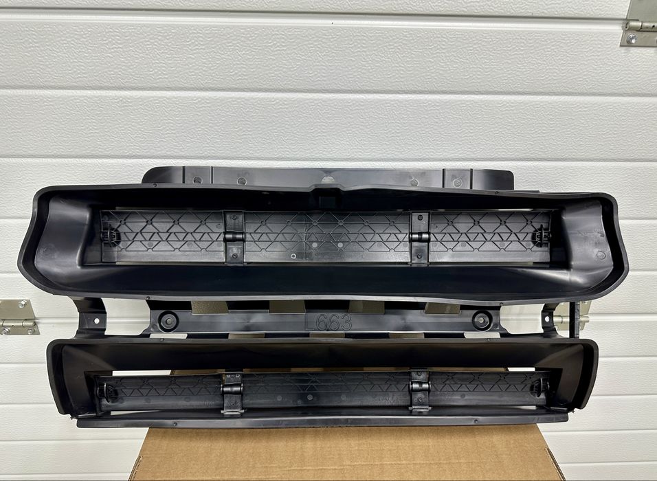 Priză de aer Land Rover Defender