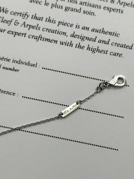 Brățară MINI Van Cleef & Arpels White Gold 750 White Pearl—VCARA45900