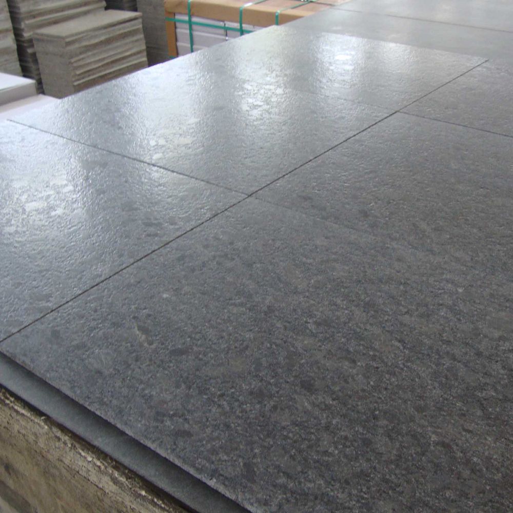 Granit Steel Grey leather finish 30x60x1 cm,margini tesite