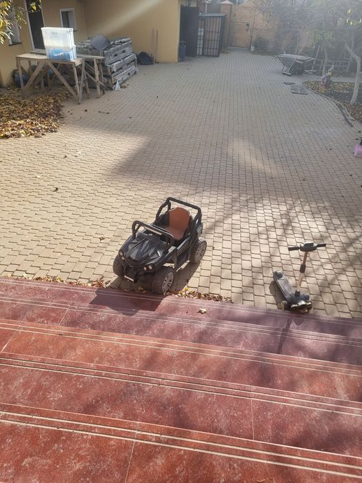 Детская Машина электрическая