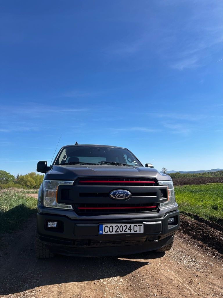 Продавам джип Ford F150