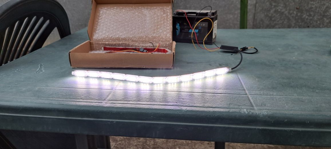 DRL led дневни светлини комбинирани с "бягащ" мигач