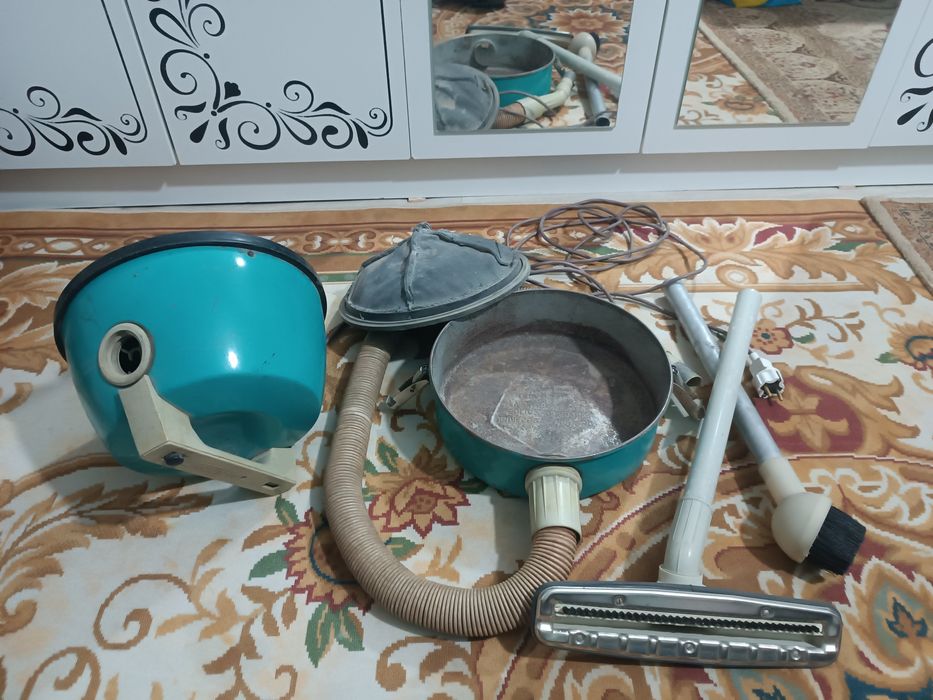 Продаю пылесос  марка Циклон  в отличном рабочем состоянии