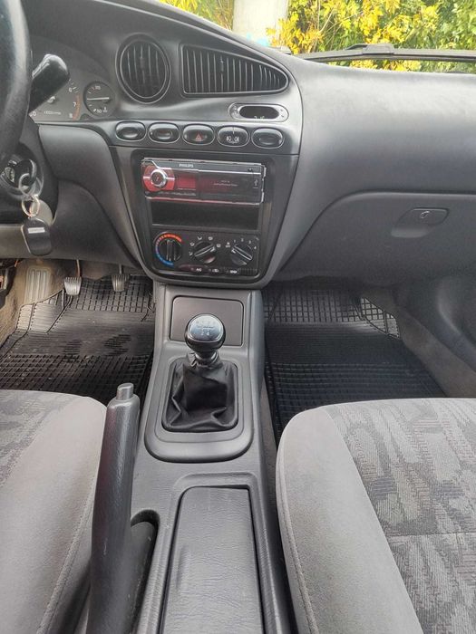 Limuzina Daewoo Leganza
