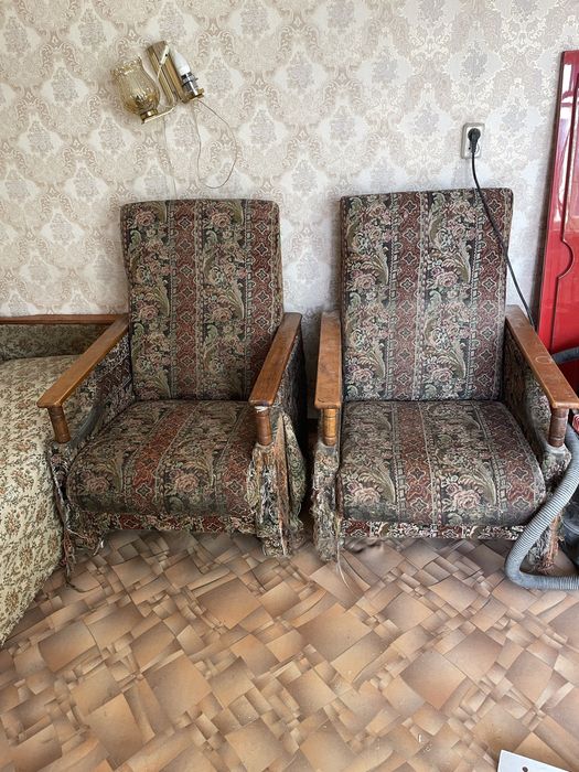 Диван и 2 кресла