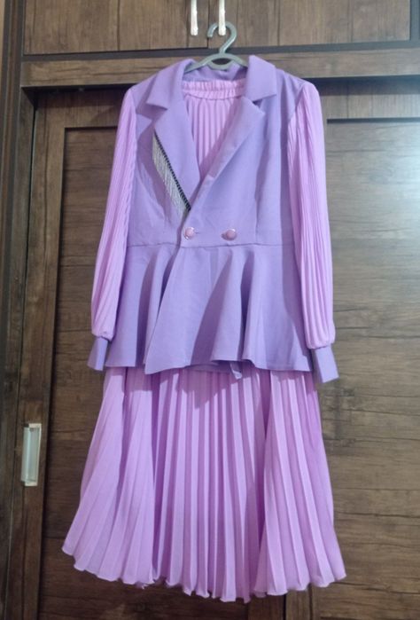 Ayollar uchun bahor yoz kostyum yubka