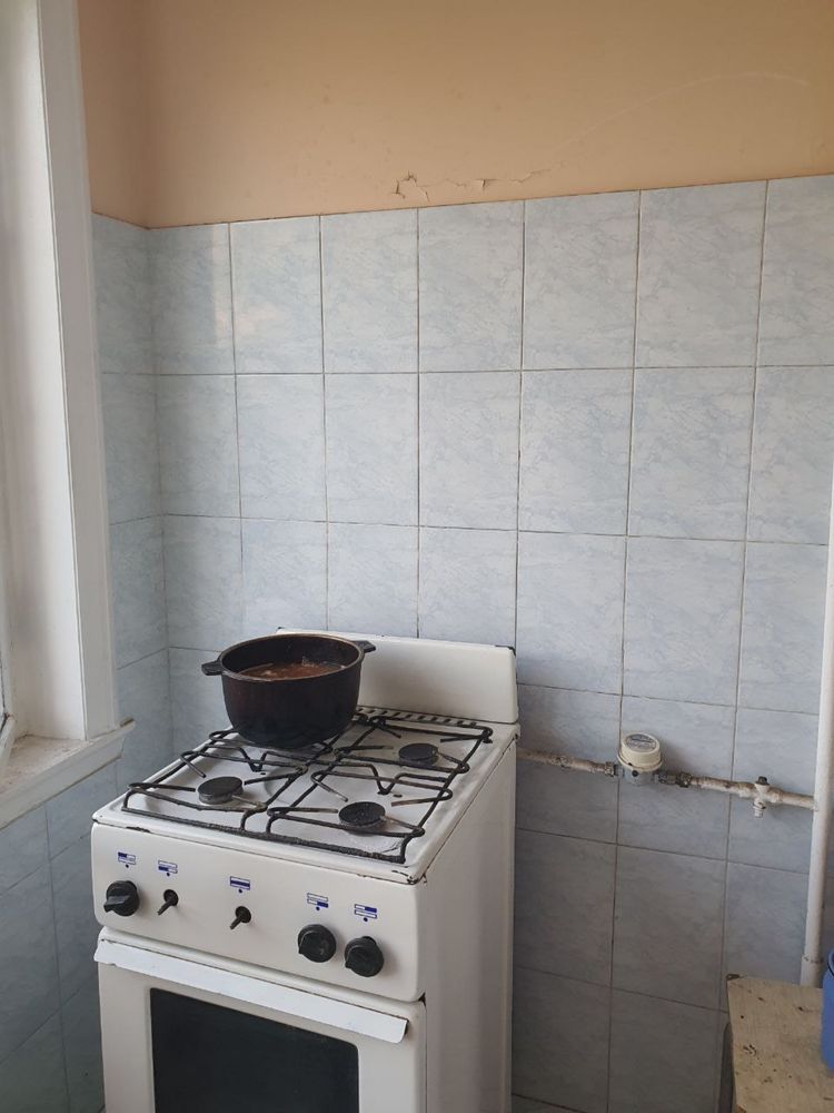 Безмаклер 1 хонали квартира ижарага берилпди.