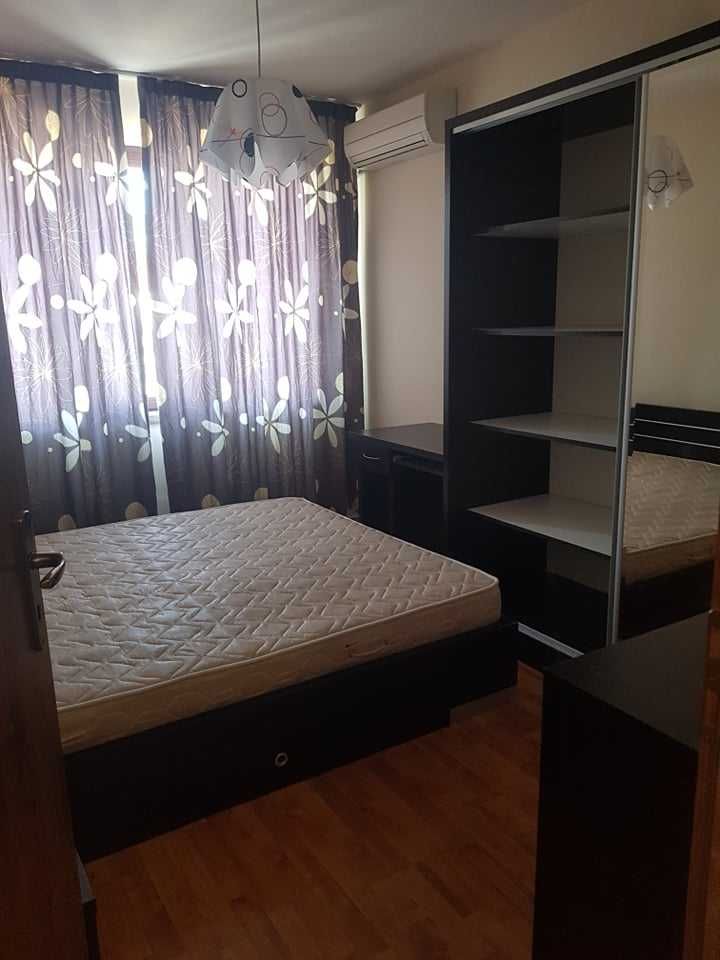 Дава се под наем Тристаен апартамент в Пловдив, Кършияка - 100 кв.м за 400 € - Снимка #2