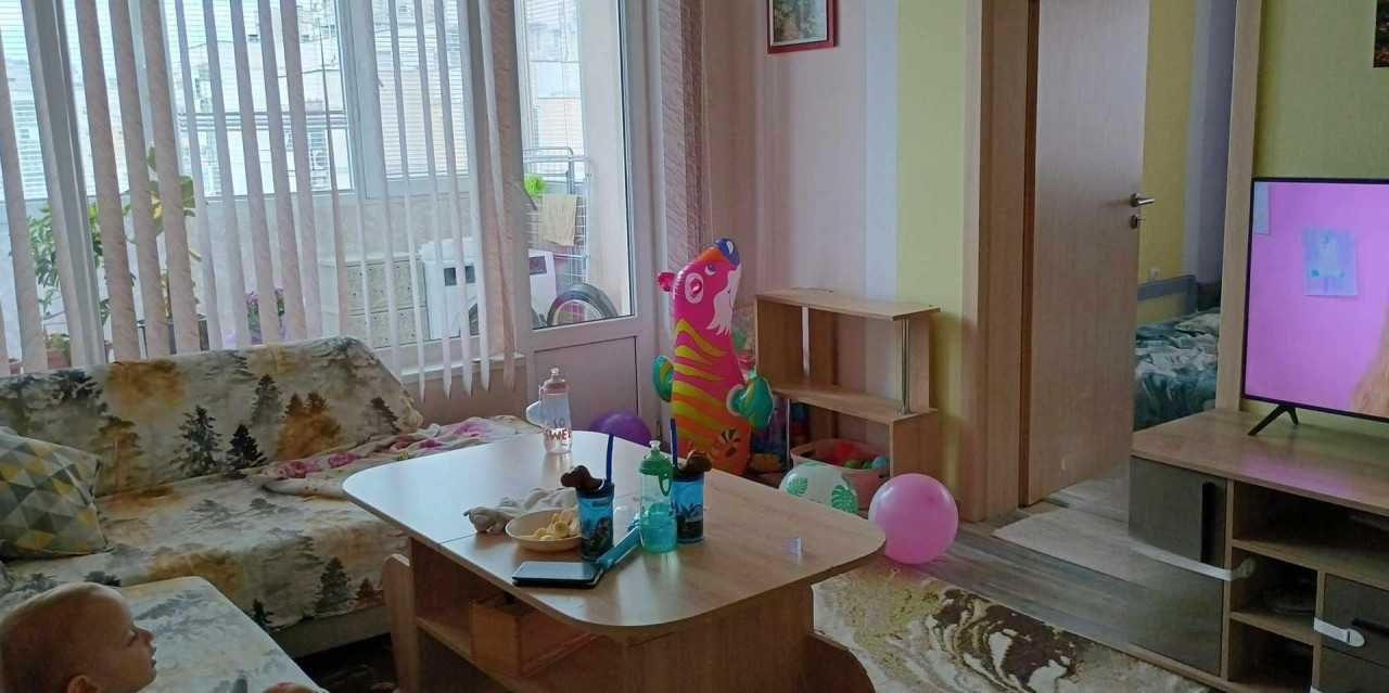 Тристаен апартамент в Тракия