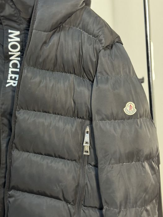 Geaca Moncler originala