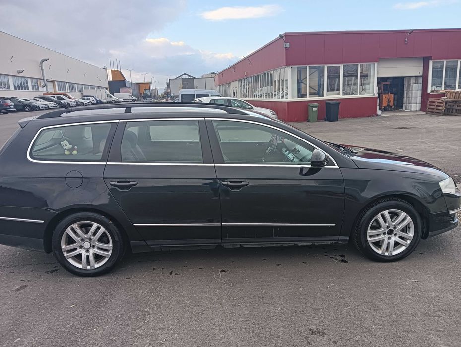 Vând VW Passat 2010