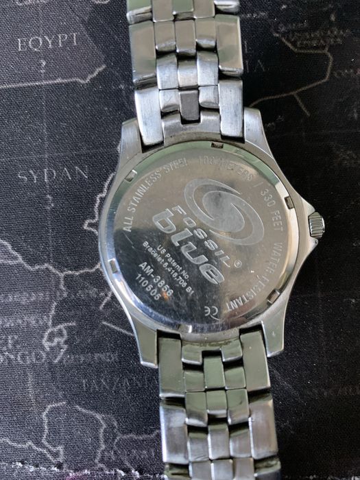 Продам часы FOSSIL blue  40000тг.