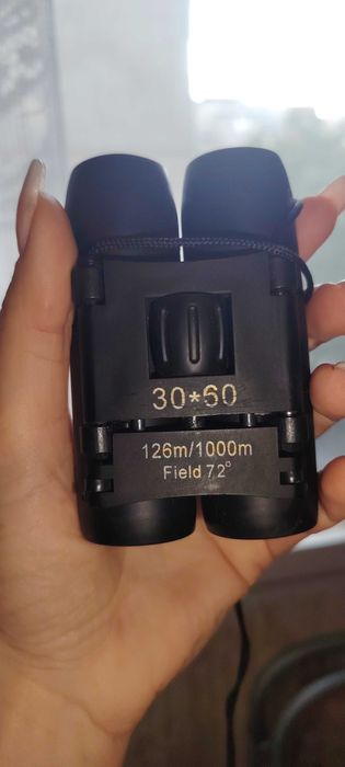 Бинокъл 30*60 126м 1000м