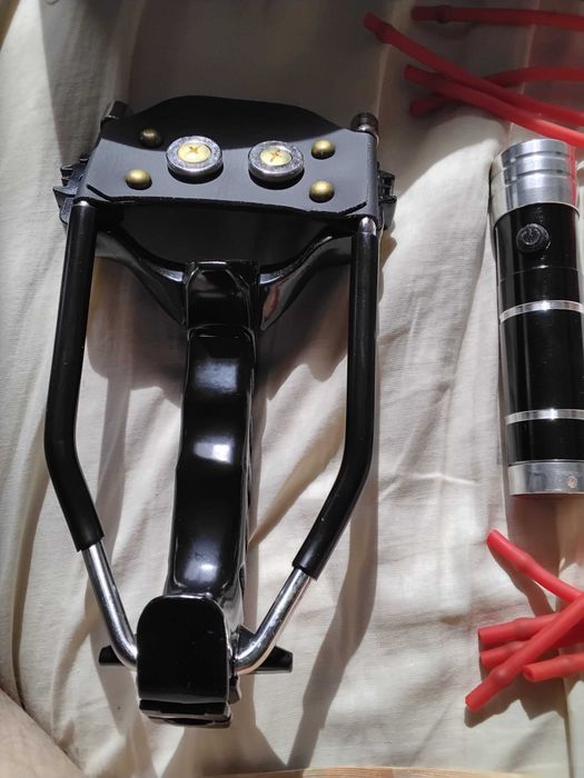 Prastie de vanatoare profesionala cu lumina laser,3 benzi,100 bile,nou