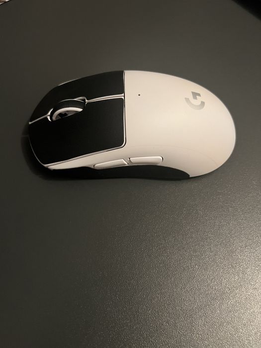 Mouse Logitech G Pro 2 Superlight
