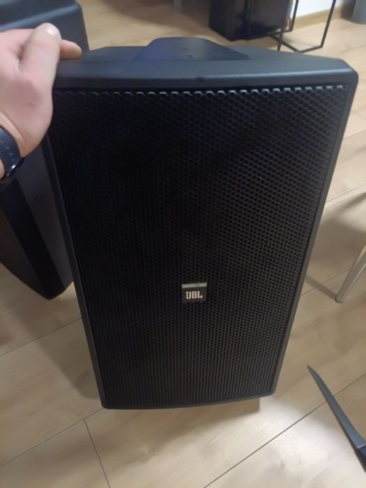 Продавам JBL control 29